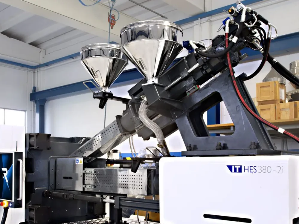 presse stampaggio multumateriale